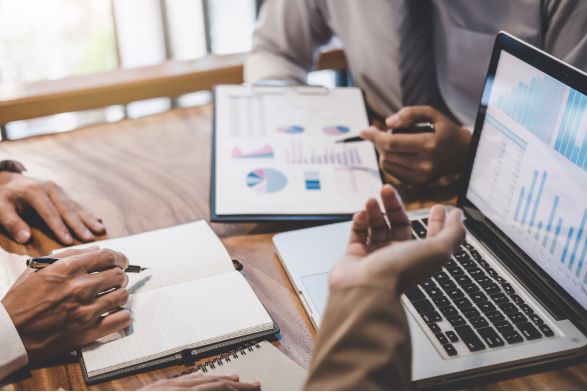 ANGEL ENTERPRISES 24, LG Floor, NBCC Place, Gate-IV (Opp. Sai Baba Temple) Lodhi Road, New Delhi - 110003 Tel: 011-41506494 Mobile: 8287641302, 9958797226 Email: chandhokmanjeet12@gmail.com